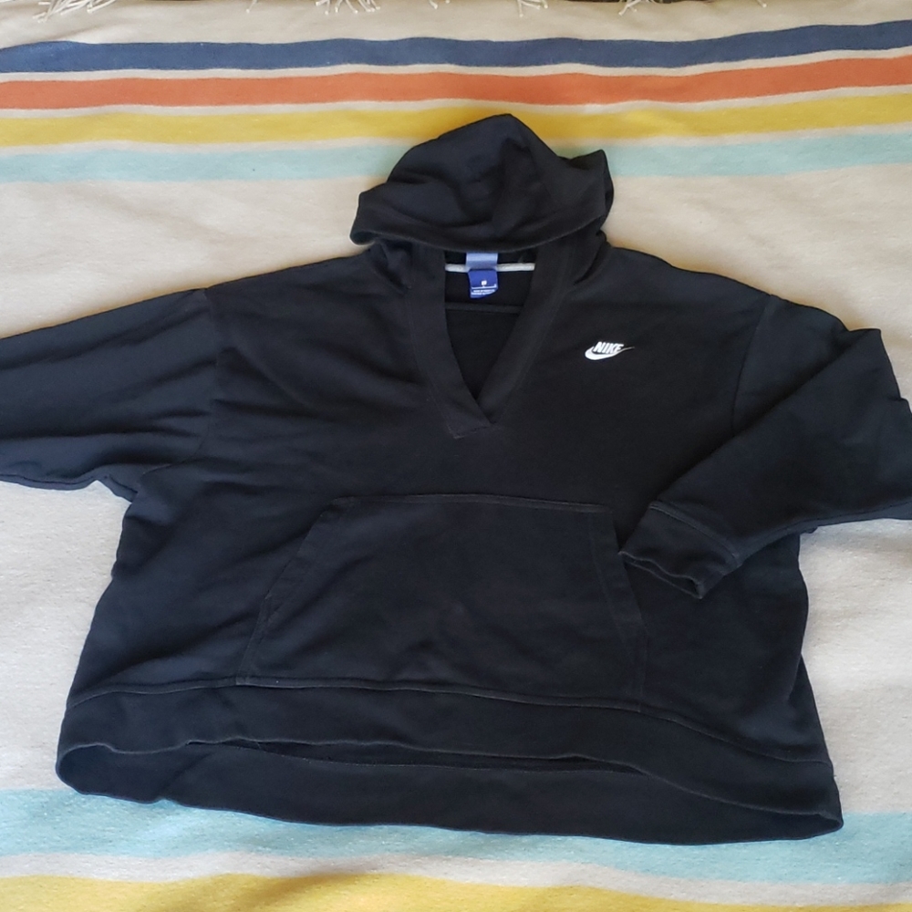 Nike sweatshirt